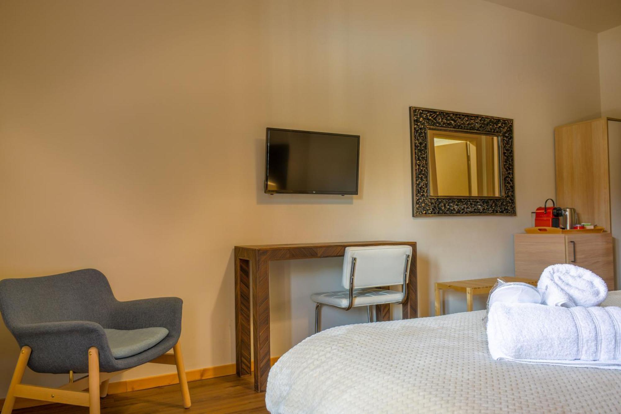 Monastiri Guesthouse Калампака Номер фото