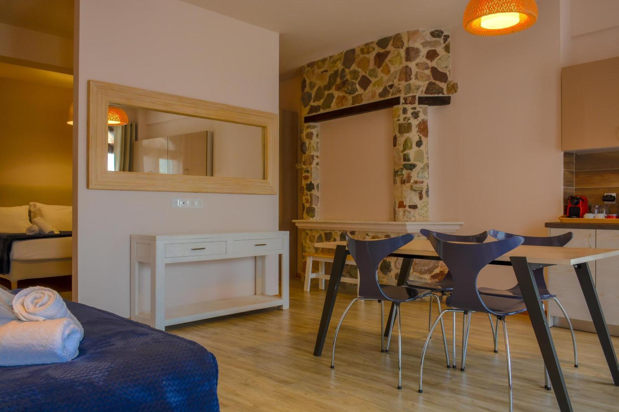 Monastiri Guesthouse Калампака Экстерьер фото