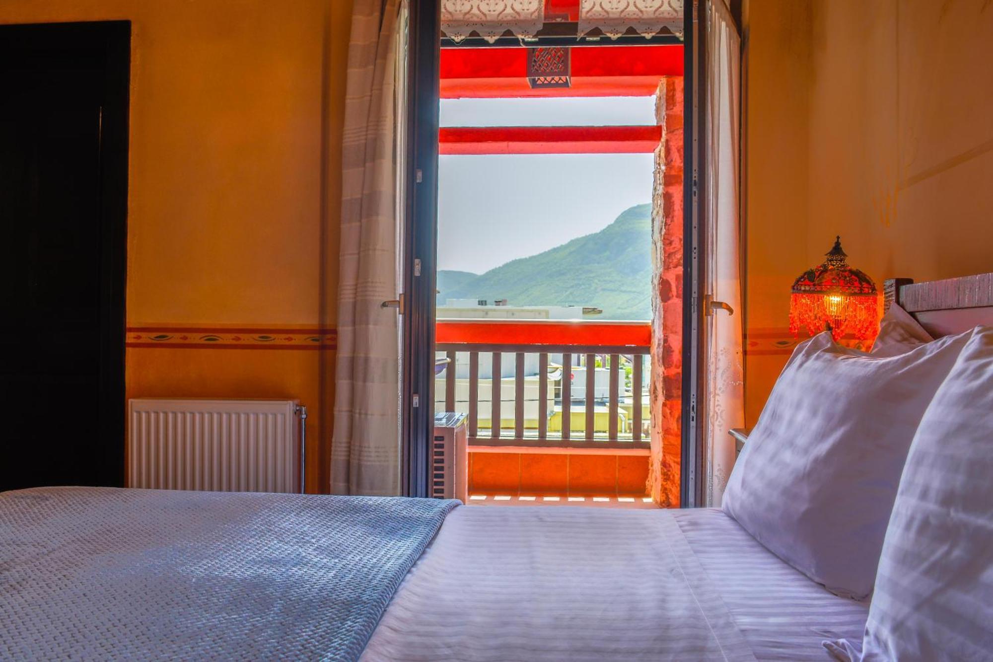 Monastiri Guesthouse Калампака Экстерьер фото