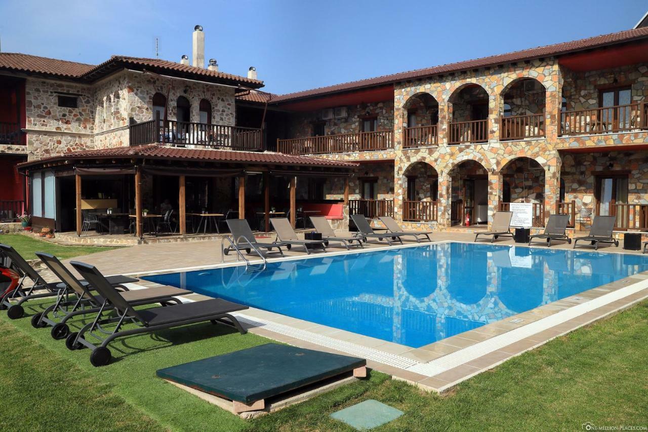 Monastiri Guesthouse Калампака Экстерьер фото